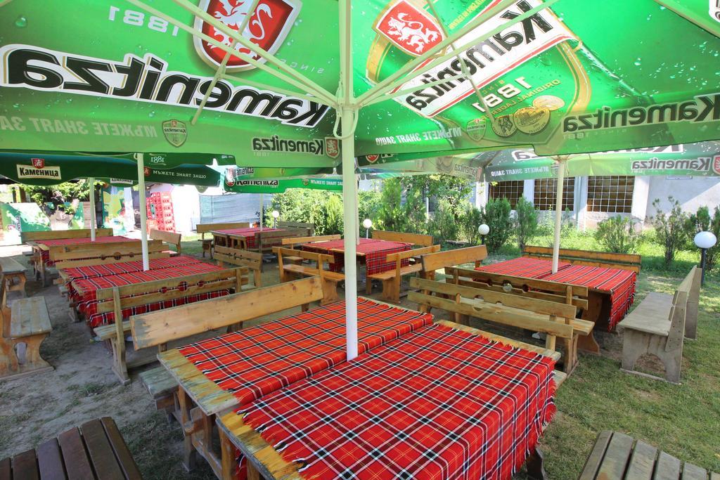 Slanchevata Kashta Hotel Krushuna Ngoại thất bức ảnh
